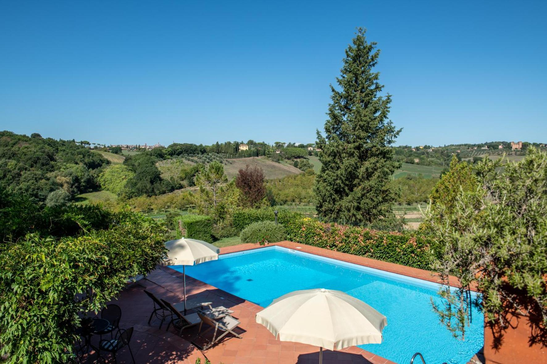 Agriturismo Il Colle Siena Exterior photo