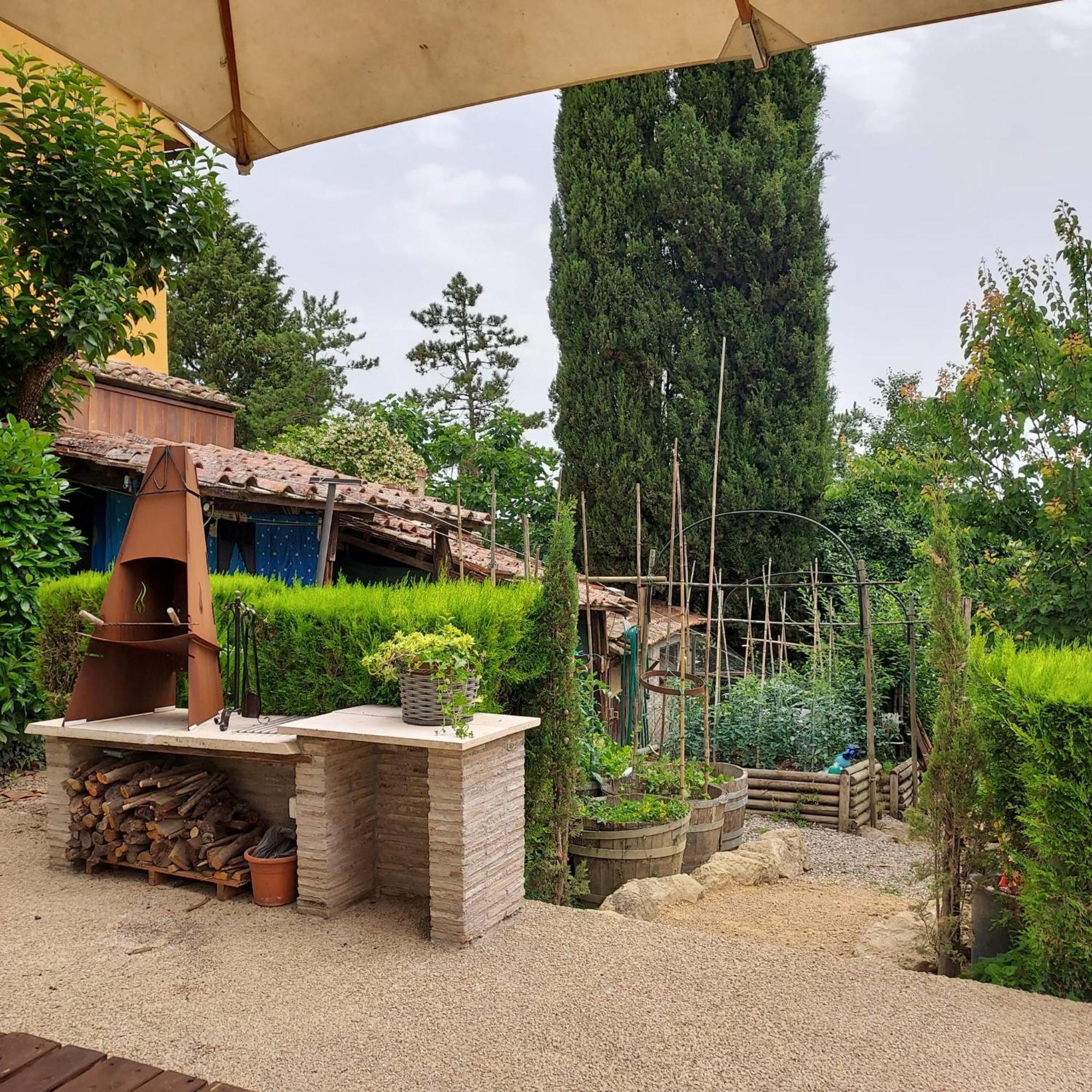 Agriturismo Il Colle Siena Exterior photo
