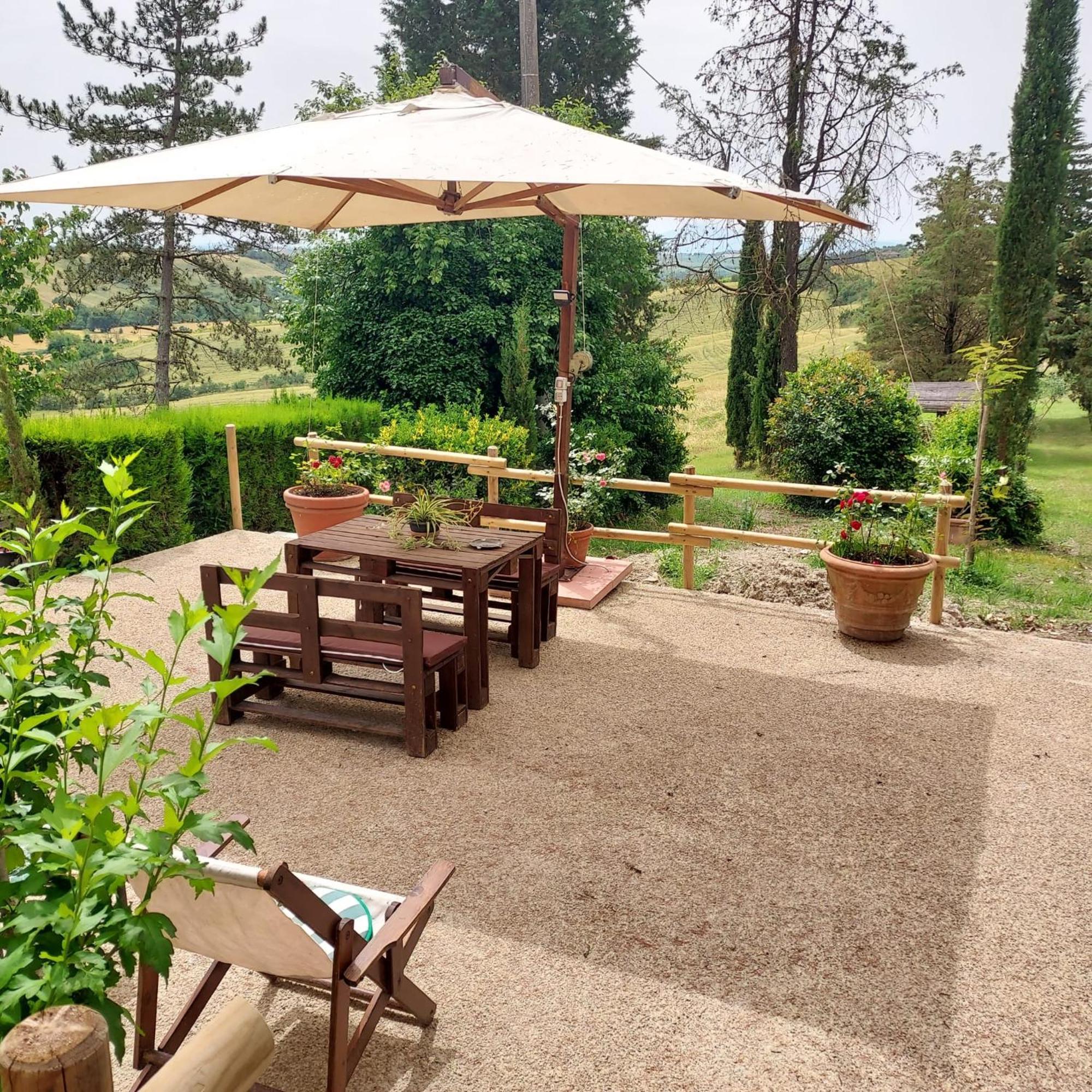 Agriturismo Il Colle Siena Exterior photo